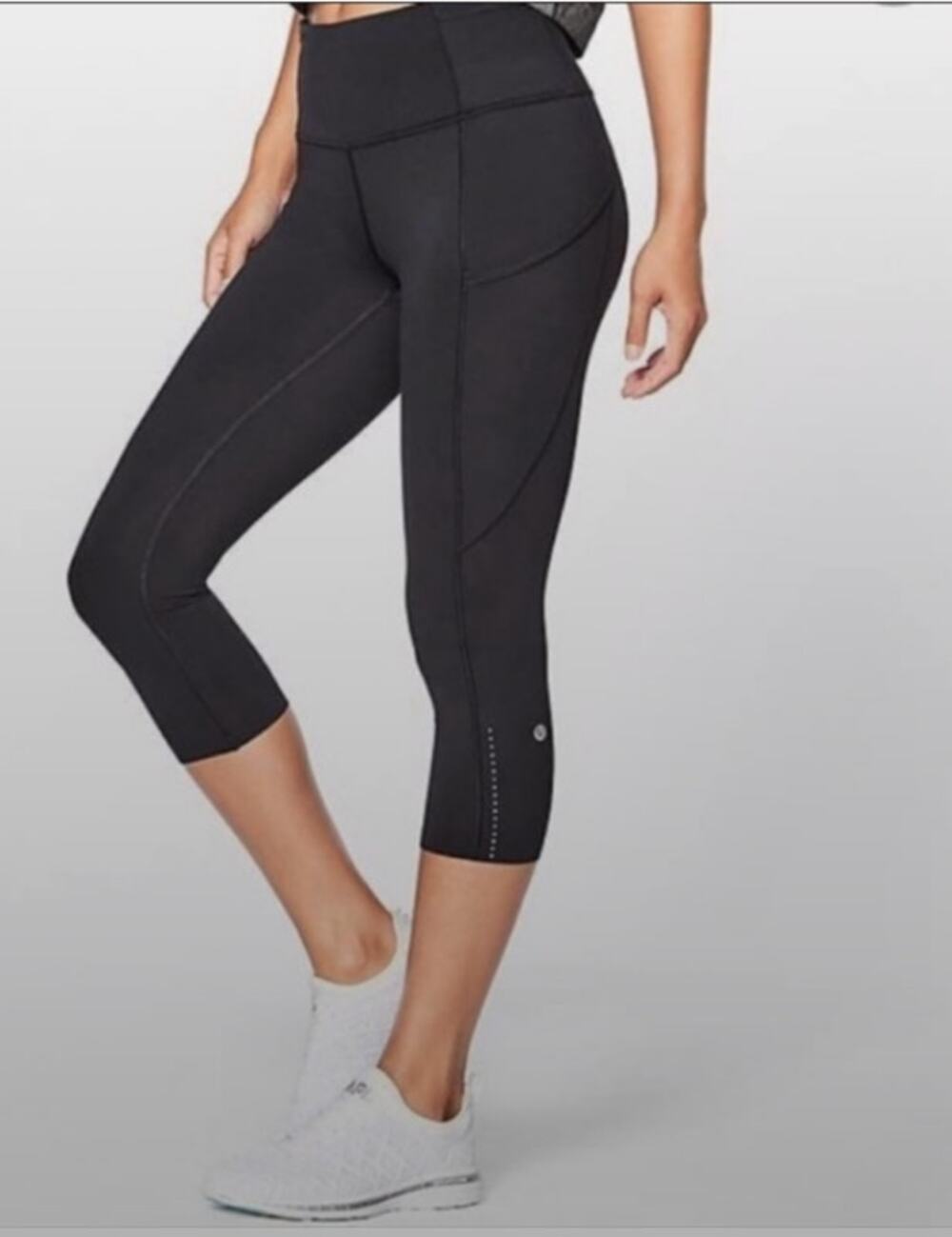 Lululemon Cropped Compression Side Pocket Leggings Black 4